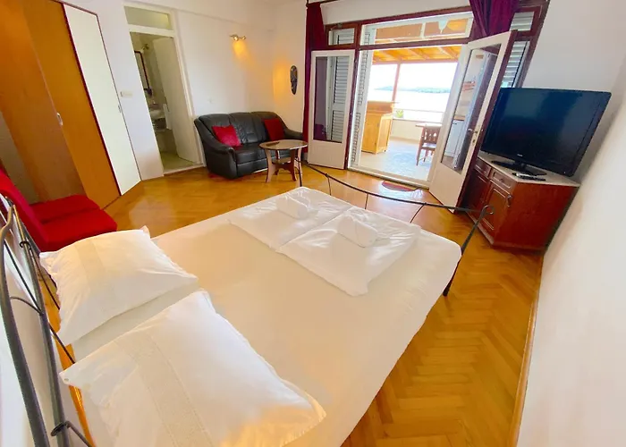 Marcelina Hvar Apartament